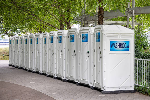 Best Construction site porta potty rental  in Cleveland Heights, OH